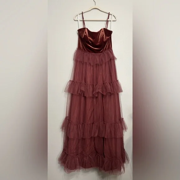 Revelry Frankie Convertible Velvet + Tulle Dress in Dusty Rose / Rosewood - 12 - Picture 2 of 11
